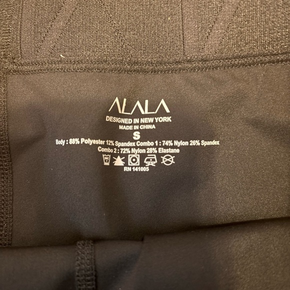 Alala Women’s Pull on Skort W/ Interior Pockets - Black NWT Size S - Picture 4 of 5